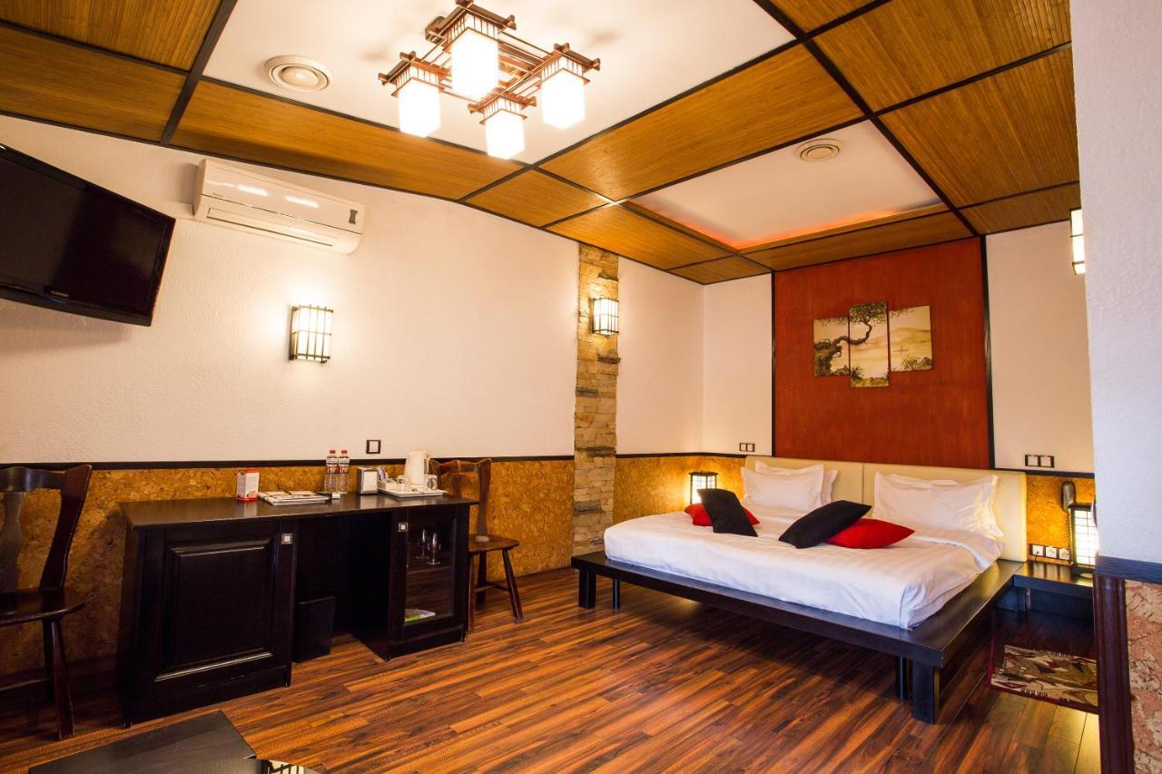 Spa-Hotel Myslyvskiy Dvir Киев Екстериор снимка