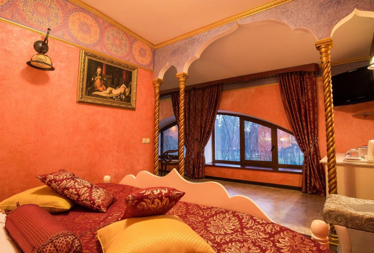 Spa-Hotel Myslyvskiy Dvir Киев Екстериор снимка