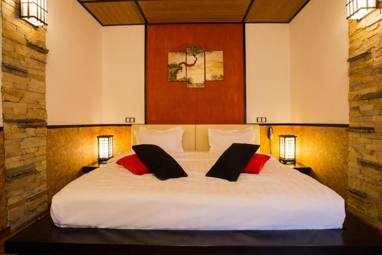Spa-Hotel Myslyvskiy Dvir Киев Екстериор снимка