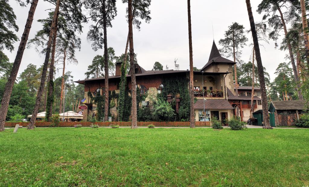Spa-Hotel Myslyvskiy Dvir Киев Екстериор снимка