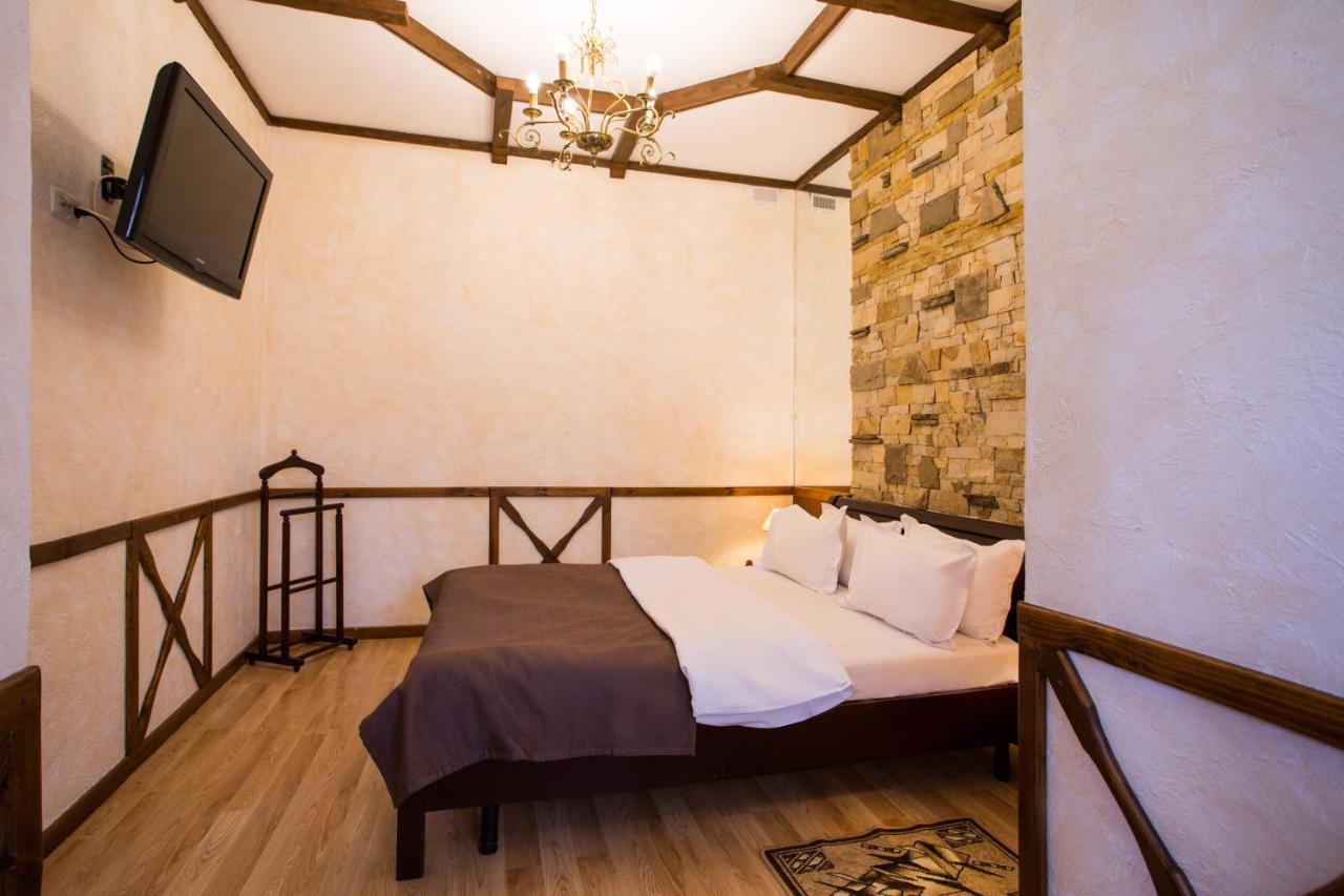 Spa-Hotel Myslyvskiy Dvir Киев Екстериор снимка